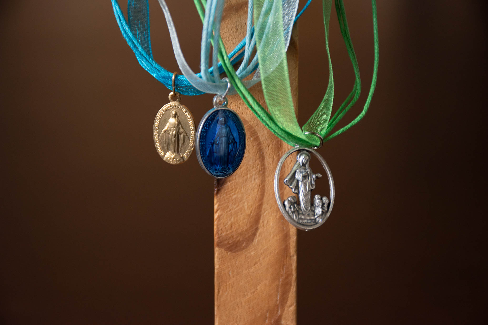 Collier – Bracelet médaille